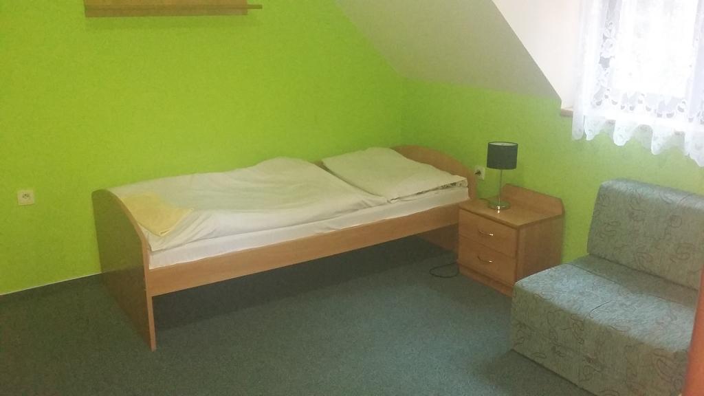 Chata Vo Vyhnanej Hotel Terchova Luaran gambar
